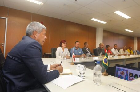 Governador Jerônimo Rodrigues recebe centrais sindicais