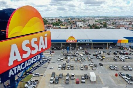 Assaí esclarece sobre venda de lojas e fala da crise no varejo
