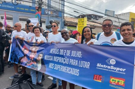 Com Lula presente, SintraSuper destaca inspiração no 2 de Julho